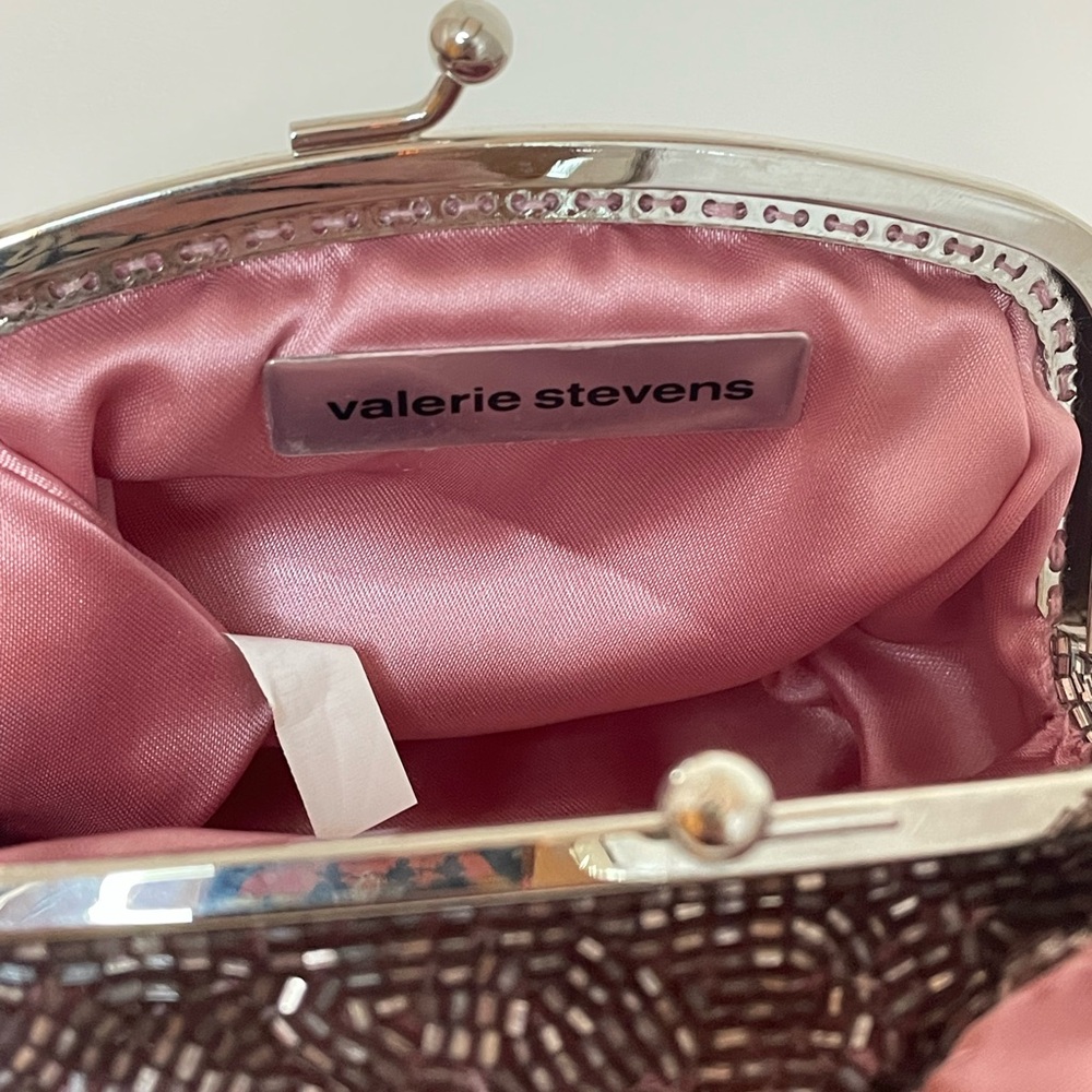 Valerie Stevens Beaded Cocktail Clutch with Pink Satin Lining - Picture 4 of 5